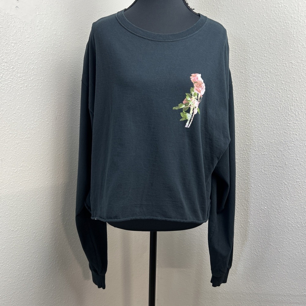 Official Taylor Swift Lover‎ Roses Crop Long Sleeve Shirt Women's XL Black